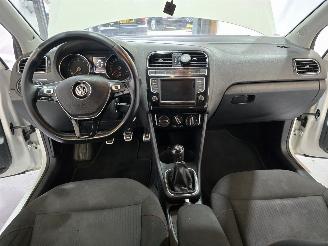 Volkswagen Polo 1.2 TSI Comfortline Business R picture 22