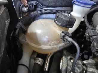 Peugeot 2008 1.2 PureTech Blue Lease Executive picture 12