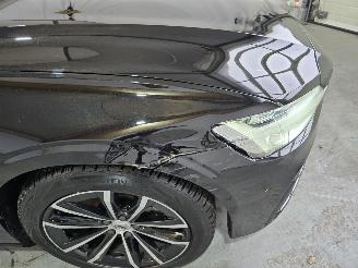 Volvo V-60 2.0 T6 Plug-in hybrid AWD Plus Dark picture 10