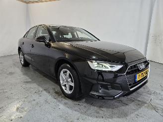 Schadeauto Audi A4 LIMOUSINE 40 TFSI Pro Line 2023/8