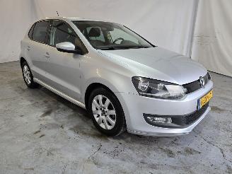 krockskadad bil auto Volkswagen Polo 1.4 TDI BlueMotion 2015/1
