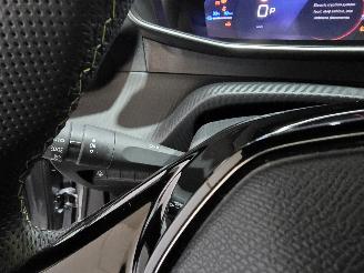 Peugeot e-2008 EV GT 54 kWh picture 29