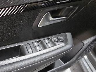 Peugeot 208 1.2 PT 75 Active picture 24