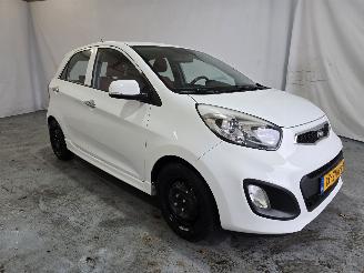 Voiture accidenté Kia Picanto 1.0 CVVT Design Ed. 2013/3