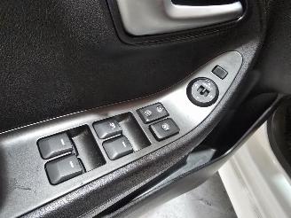 Kia Picanto 1.0 CVVT Design Ed. picture 21