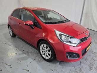 skadebil auto Kia Rio 1.2 CVVT Plus Pack 2013/4