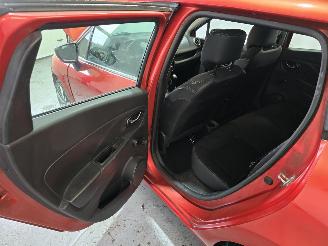 Renault Clio 0.9 TCe Expression picture 20