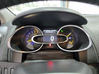 Renault Clio 0.9 TCe Expression picture 28