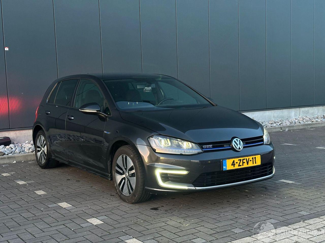 Volkswagen Golf GTE 1.4 Hybride