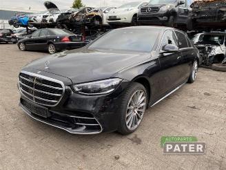Vrakbiler auto Mercedes S-klasse S Lang (V223), Sedan, 2020 3.0 S-350d 2023/2