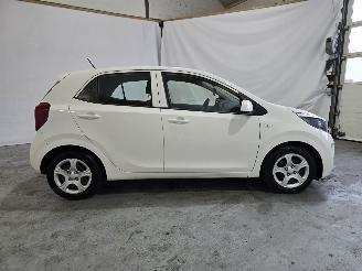 Kia Picanto 1.0 dpi Comfort picture 8