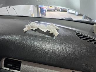 Mitsubishi Outlander 2.0 Phev Business picture 14