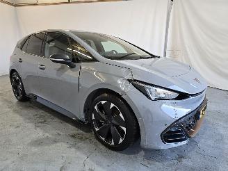 Vaurioauto  passenger cars Cupra Born 62kwh 2022/12