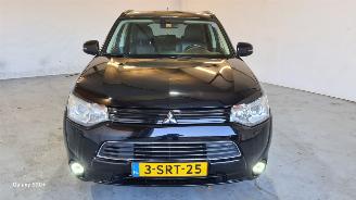 Mitsubishi Outlander 2.0 PHEV Instyle picture 2