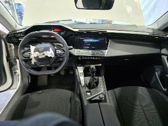 Peugeot 308 1.2 PT Act. Pack Bns picture 27