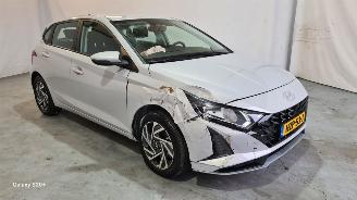 damaged passenger cars Hyundai I-20 1.0 T-GDI Comfort 2025/10