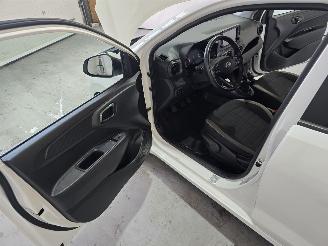 Hyundai I-10 1.0 Comfort picture 22