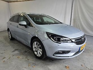 Voiture accidenté Opel Astra SPORTS TOURER+ 2017/6