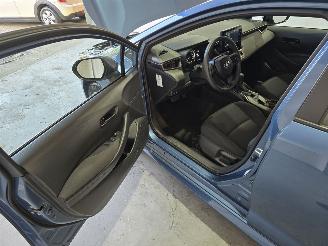 Toyota Corolla 1.8 Hybrid Comfort picture 24