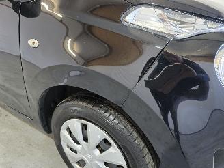 Citroën C1 1.0 VTi Feel picture 10