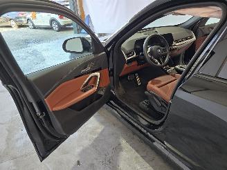 BMW iX1 eDrive20 67 kWh M Sport Edition picture 23