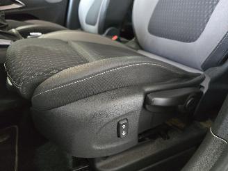 Opel Crossland X 1.2 Turbo Innovation picture 37