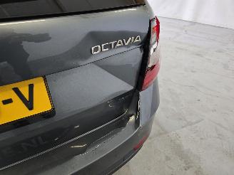 Skoda Octavia 1.0 TSI Greentech Style Business picture 10