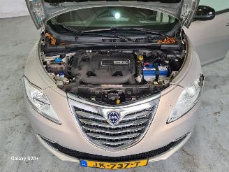 Lancia Ypsilon 0.9 TwinAir Platinum picture 14