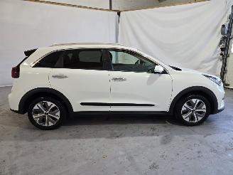 Kia e-Niro ExecutiveLine 64 kWh picture 8