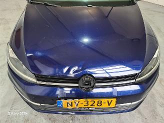 Volkswagen Golf 1.0 TSI Comfortline picture 11