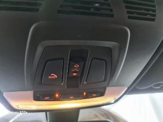 BMW 3-serie 318i Luxury Edition picture 29