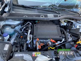 Peugeot 2008 2008 (UD/UK/UR/US/UX), MPV, 2019 e-2008 50 kWh picture 7