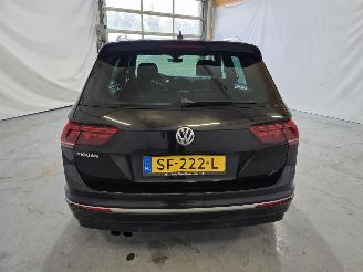 Volkswagen Tiguan 1.4 TSI ACT Highline Business R picture 6