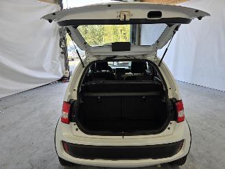 Suzuki Ignis 1.2 Select picture 21