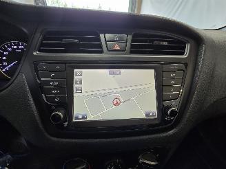 Hyundai I-20  picture 28