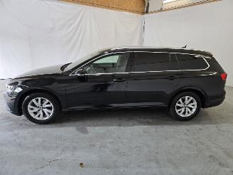 Volkswagen Passat Variant 2.0 TDI Business picture 4