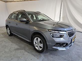 skadebil auto Skoda Kamiq 1.0 TSI Business Edition 2023/9