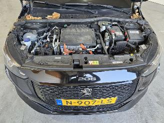 Peugeot 208 EV Active Pack 50 kWh picture 12