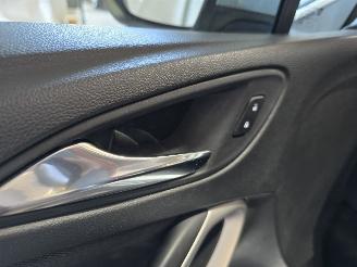 Opel Astra SPORTS TOURER picture 23