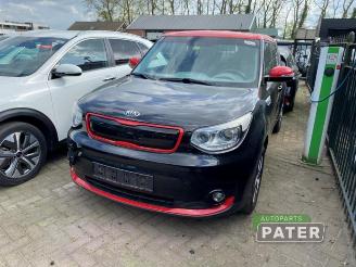 Uttjänta bilar auto Kia Soul Soul II (PS), MPV, 2014 / 2018 EV 2015/12