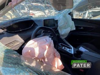 Peugeot 3008 3008 II (M4/MC/MJ/MR), MPV, 2016 1.2 12V e-THP PureTech 130 picture 5