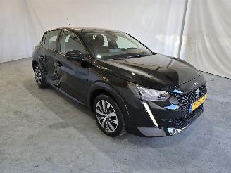 krockskadad bil auto Peugeot e-208 Active Pack 50 kWh 2023/8