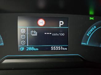 Peugeot e-208 Active Pack 50 kWh picture 22