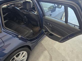 BMW 3-serie 318 i picture 23