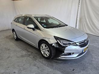 skadebil auto Opel Astra SPORTS TOURER 1.4 Business+ 2018/1