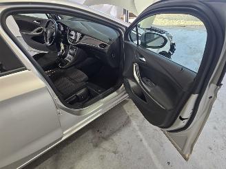Opel Astra SPORTS TOURER 1.4 Business+ picture 14