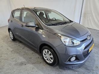 skadebil auto Hyundai I-10 1.0i i-Motion Comf.+ 2015/2