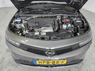 Opel Astra SPORTS TOURER 1.6 T. PHEV Edition picture 13