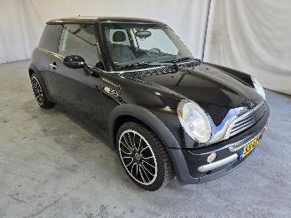 Avarii autoturisme Mini One 1.6 Salt 2003/6