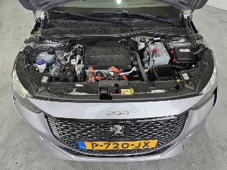 Peugeot 208 EV Active 50 kWh picture 16